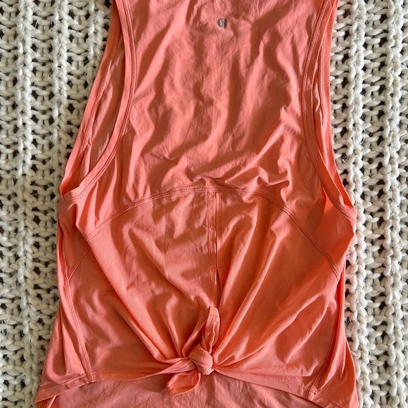 Lululemon All Tied Up Tank - Picture 2 of 4